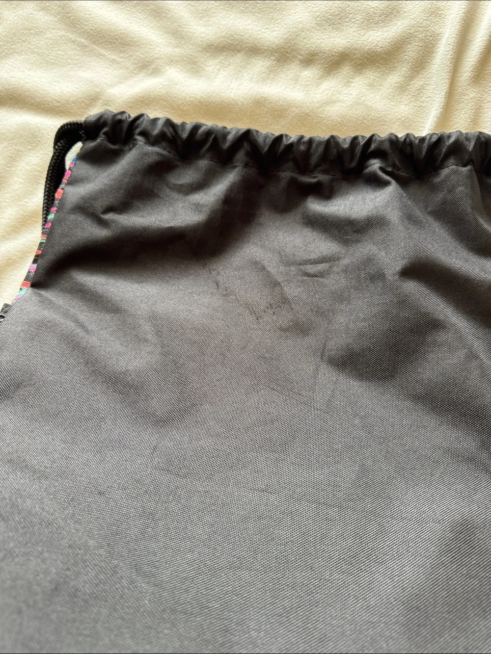 Adidas drawstring back pack - Picture 5 of 10